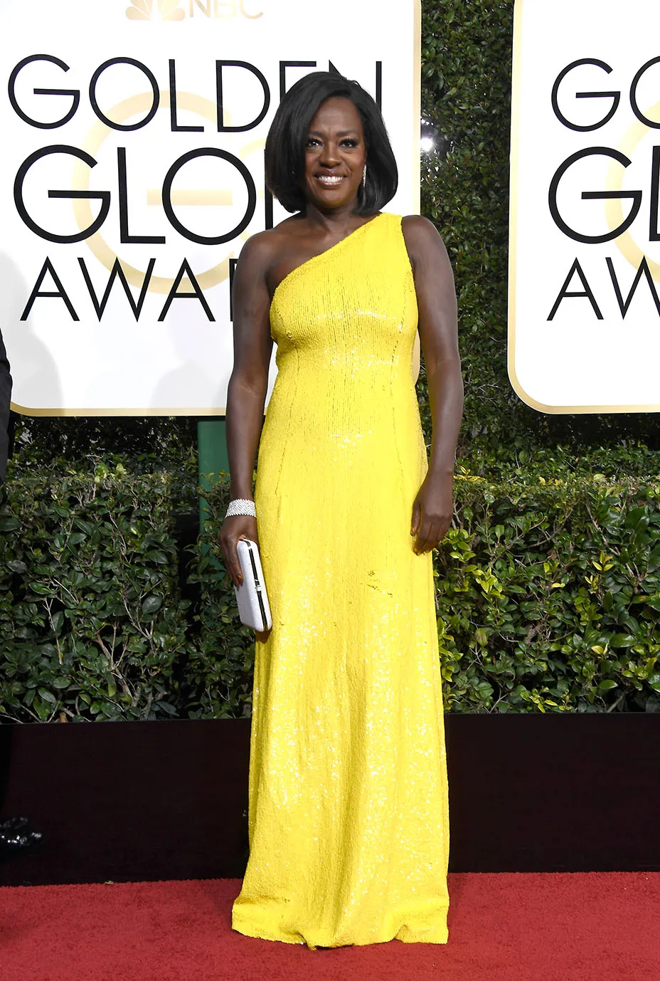 YellowDress-10 Black Celebrities Who Slayed the Sunshine Shade-