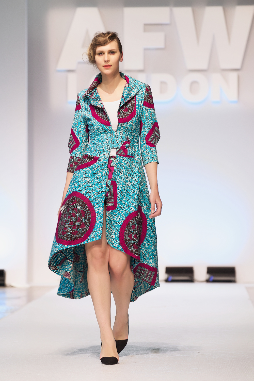 Ankara Shorts With Long Jacket: Elegant In Prints