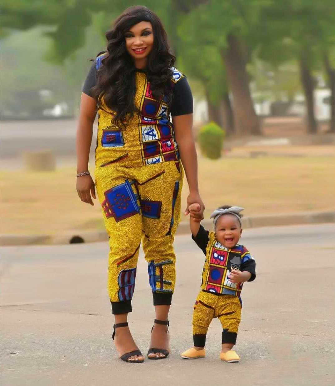 35 Super Stylish African Mother And Daugther Outfits