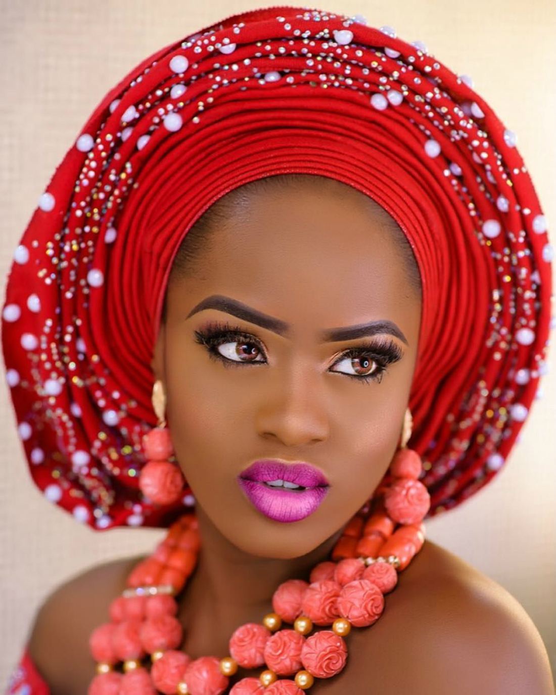 Red Gele Headgear: A Bold Fashion Accessory