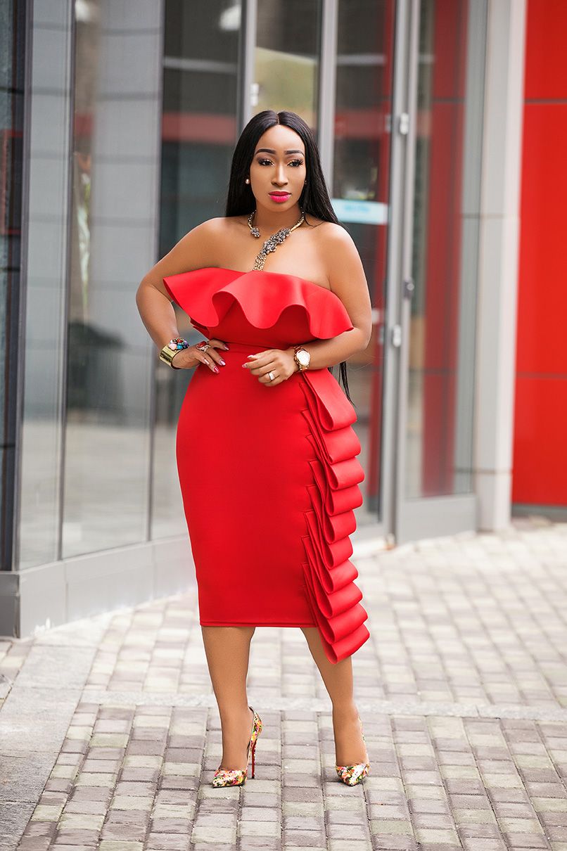 Elegant Red Dress: 11 Styles To Rock Like Chicamastyle