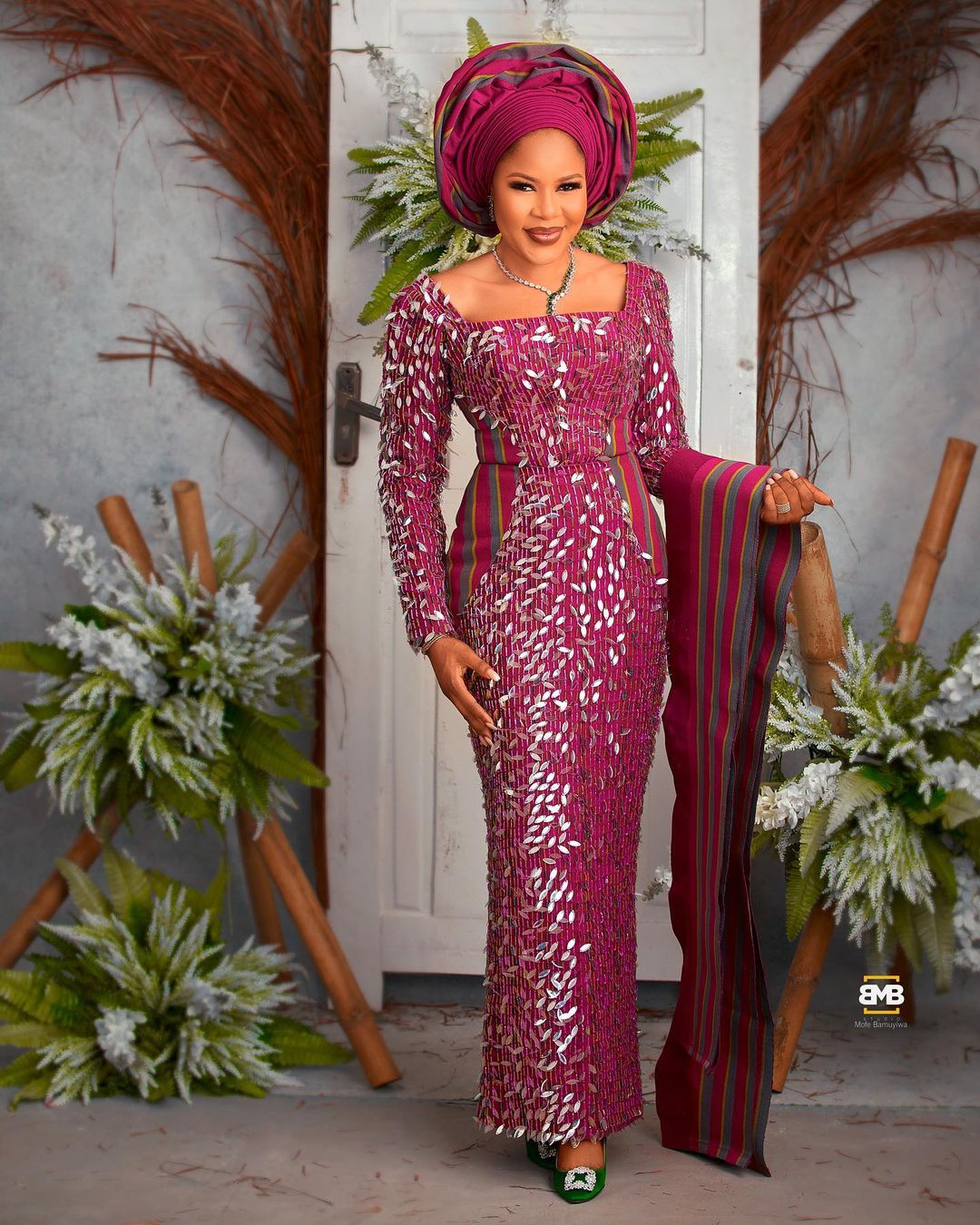 Fabmazing Asoebi Styles For Ladies Who Love To Look Good