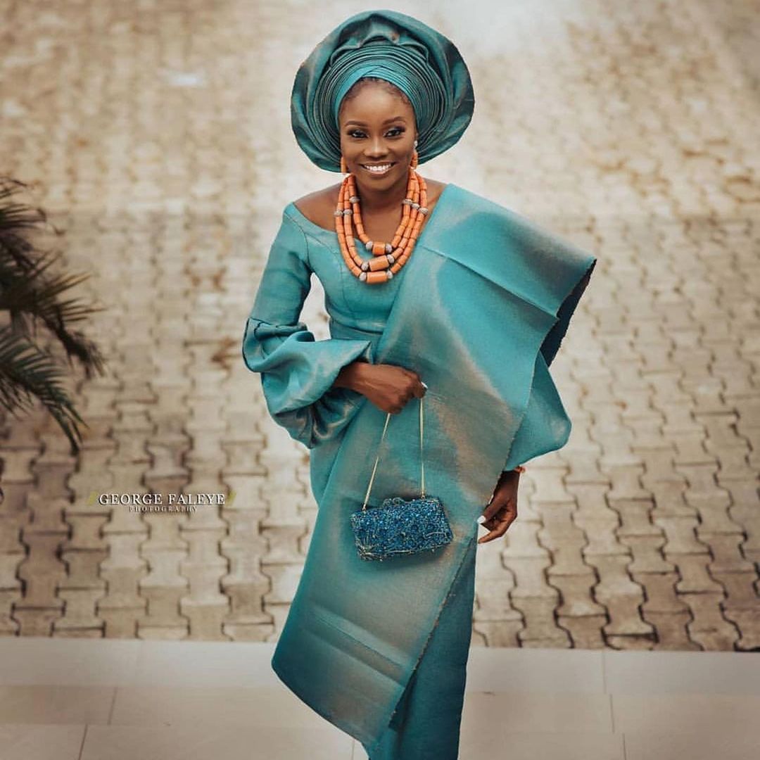 Fabmazing Asoebi Styles For Ladies Who Love To Look Good