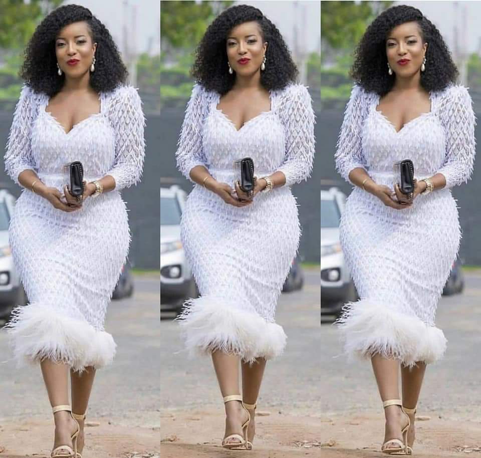 White Aso Ebi Styles That You Will Love