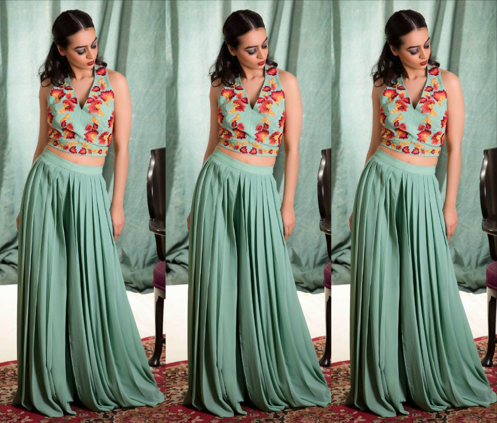 Best Ways To Rock Palazzo Pants With Crop Tops